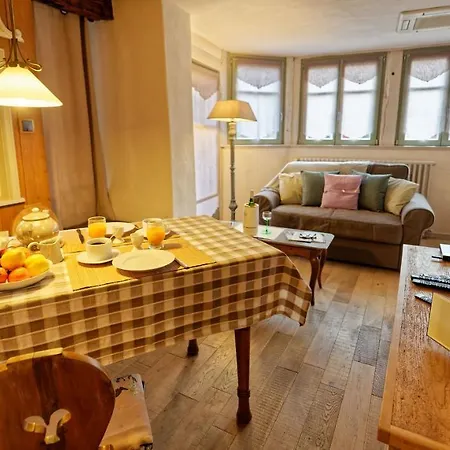 Remparts De - Le Petit Loup 아파트 *