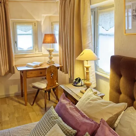 Remparts De - Le Petit Loup